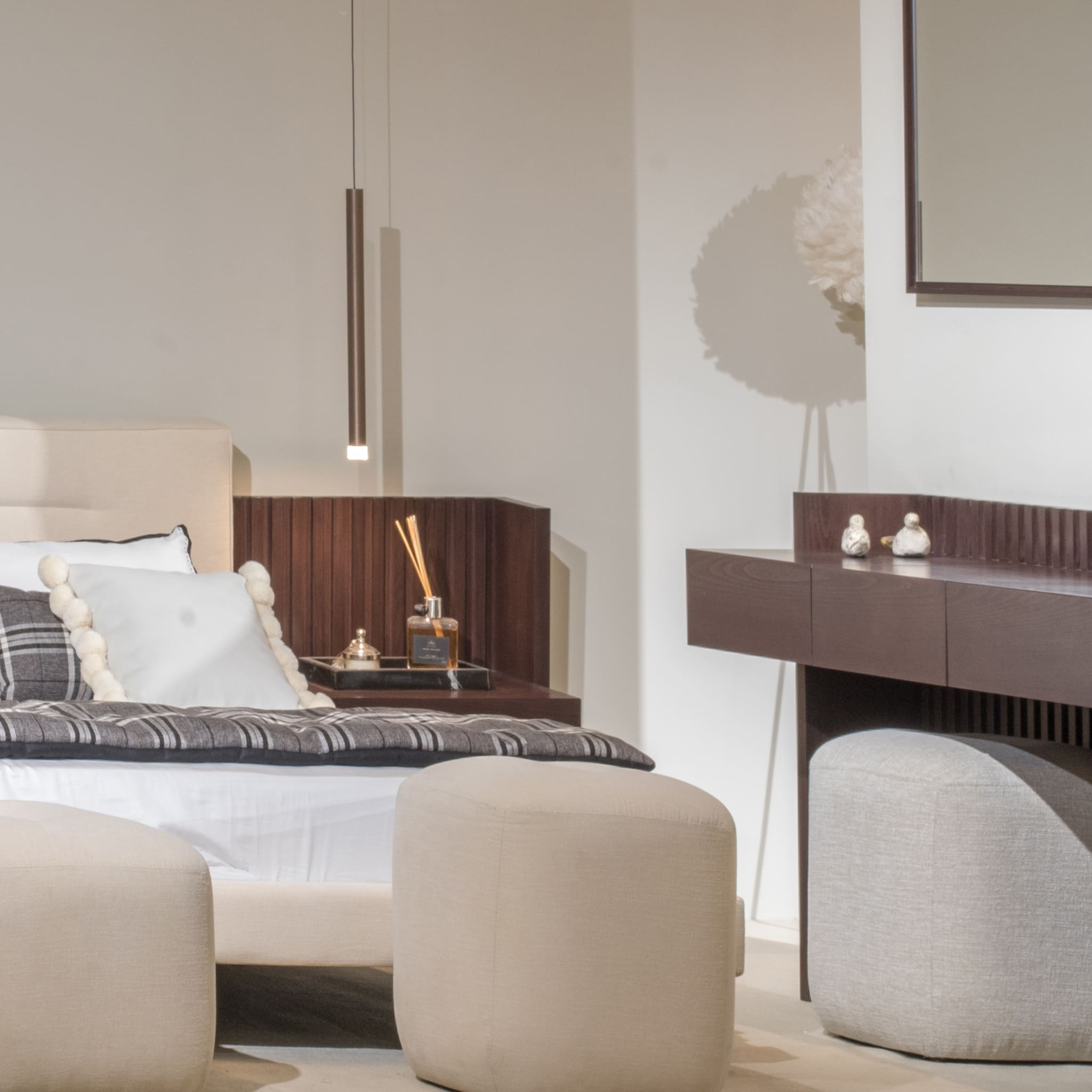 مجموعة غرفة نوم سيدار