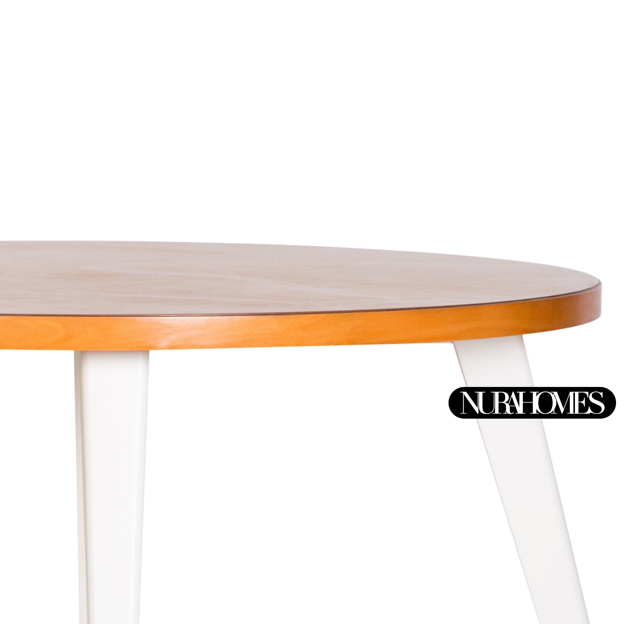 طاولة بلوط دائرية